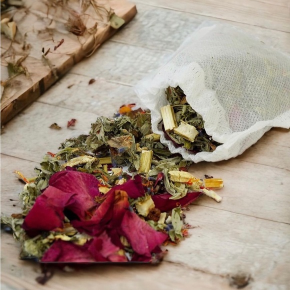 Vaginal Steam Herbs🌿 - Picture 2 of 7